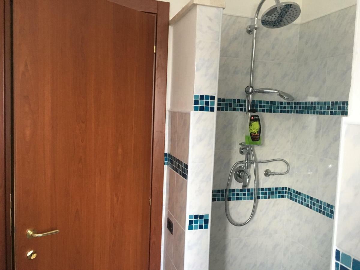 Sa Domu e Muru Galtellì Esterno foto