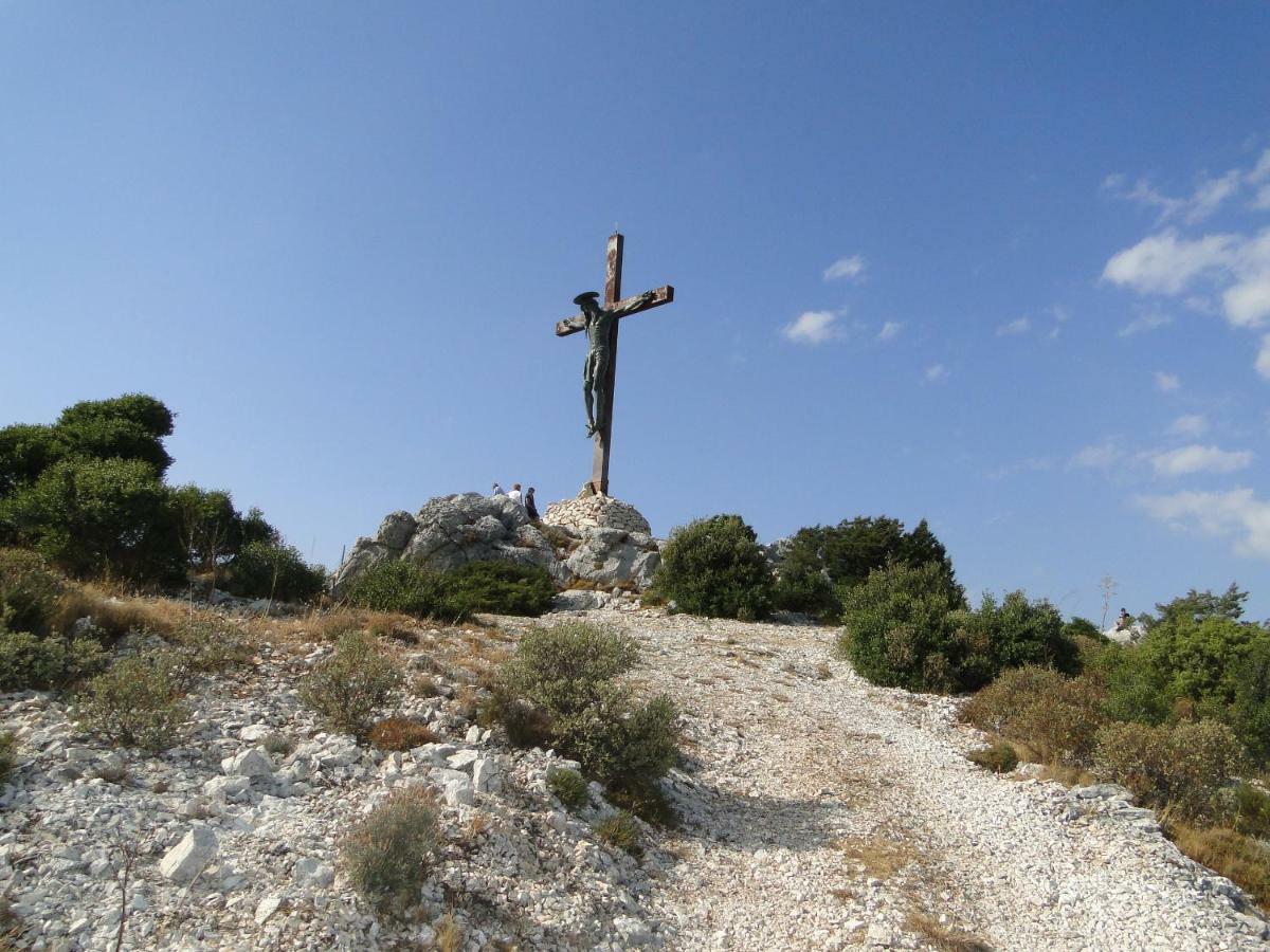 Sa Domu e Muru Galtellì Esterno foto